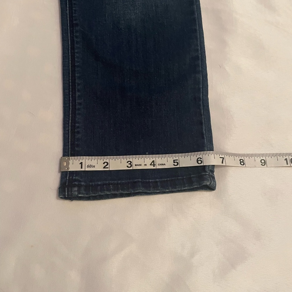 C Est. 1946 Contemporary Women’s Blue Cropped Jeans,‎  Subtle Fading, Size 10 - Picture 12 of 14